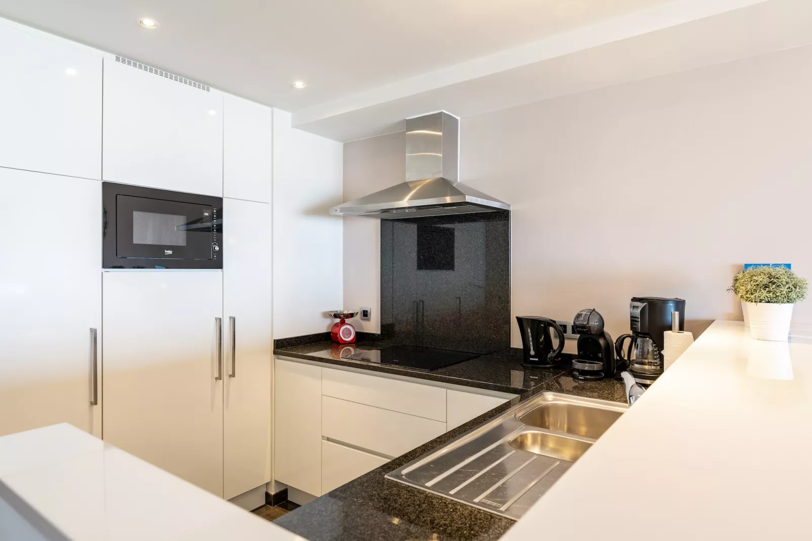 LECOMTE 6A-Kitchen