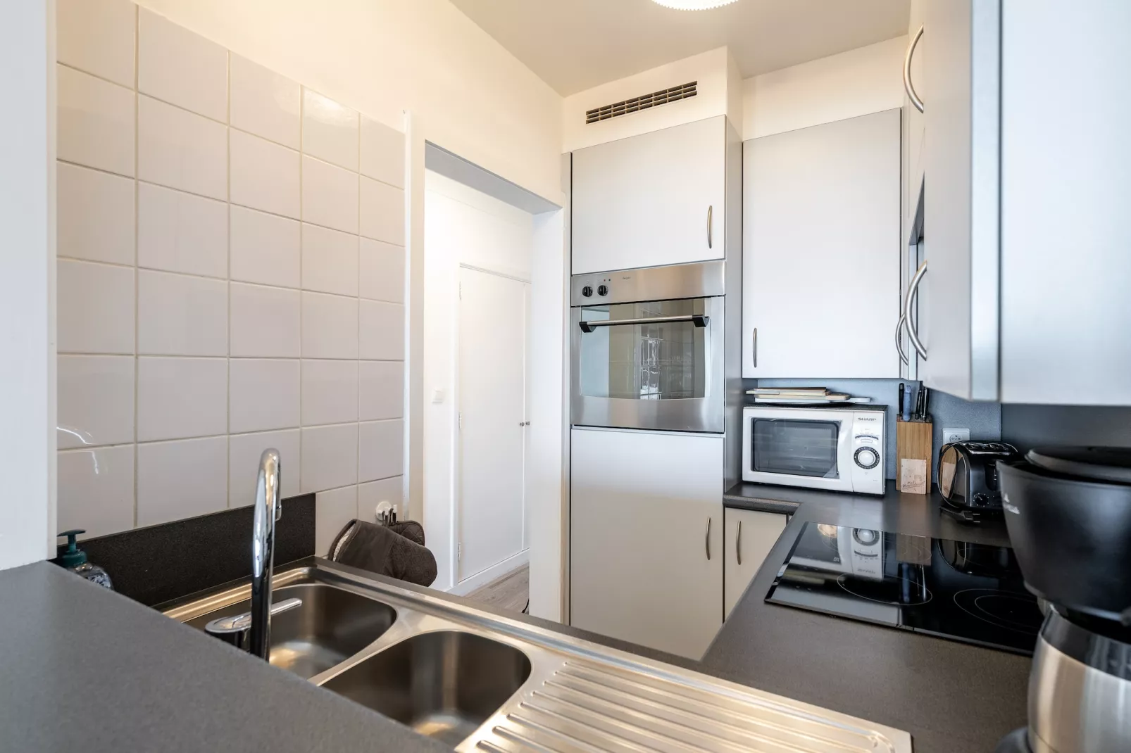 EXCELSIOR 32G-Kitchen