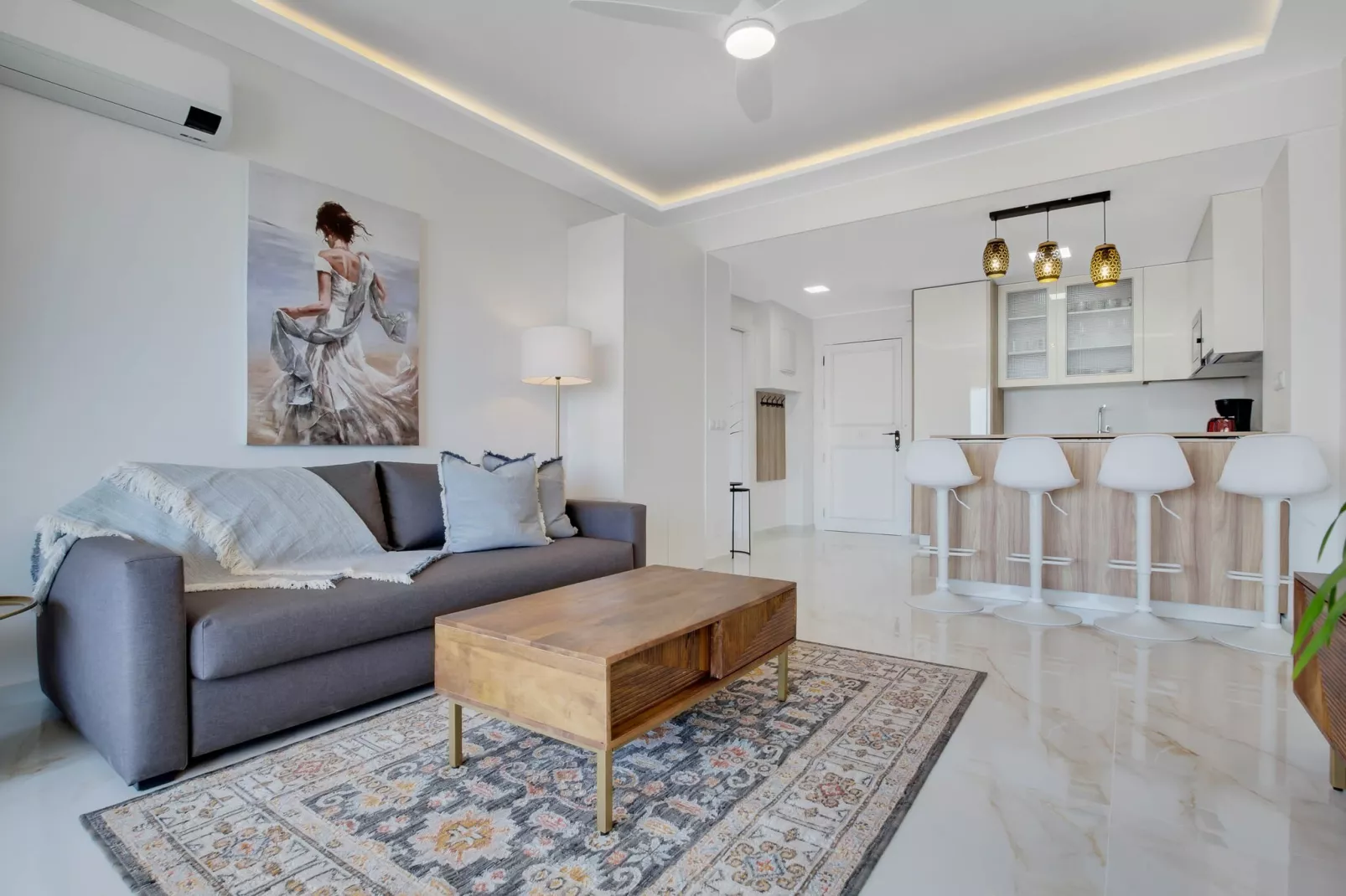 303 Santa Clara-Wohnzimmer