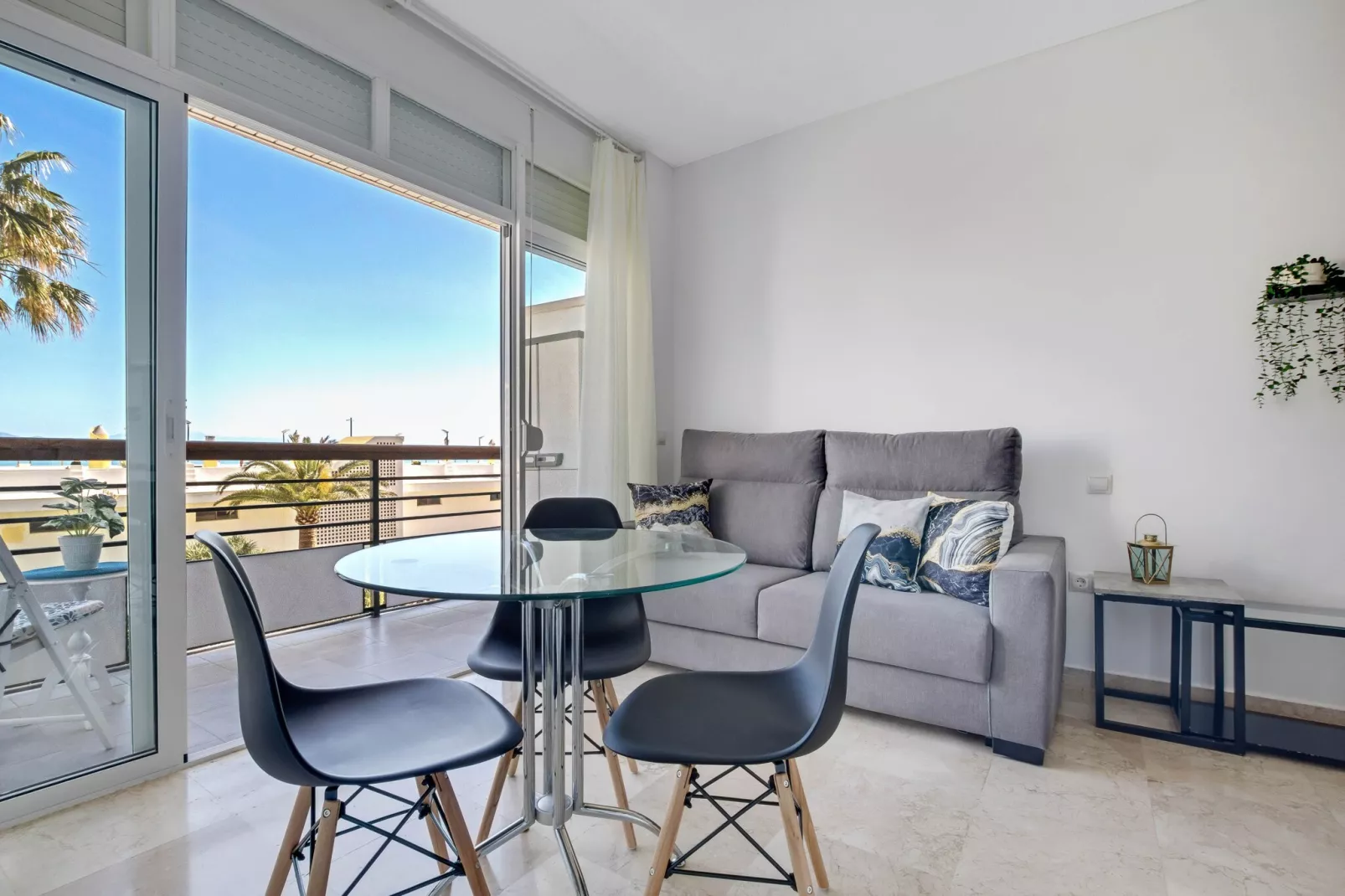 136 Santa Clara-Esszimmer