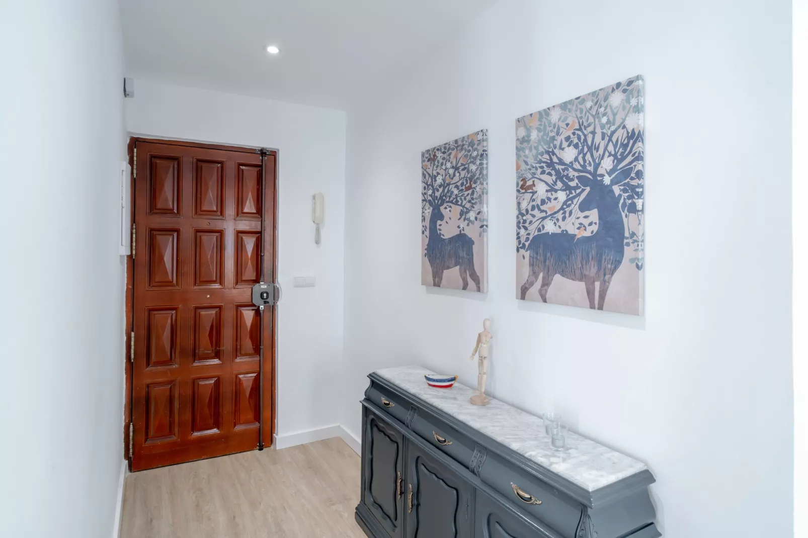 Gaviota 3º3 Central Living by Casasol-Hall & reception