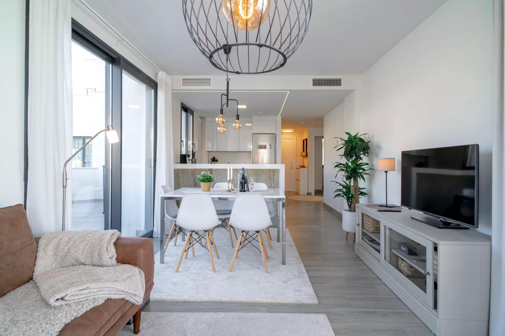 Royal Palm Luxe by Casasol-Living room