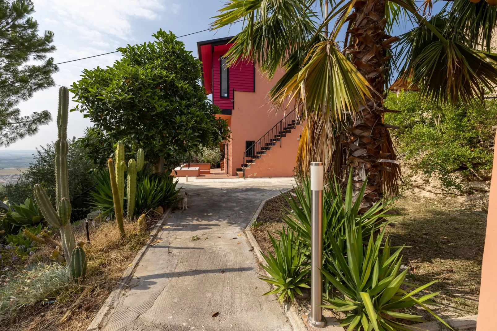 Casa Bellini 2-Exterior in summer