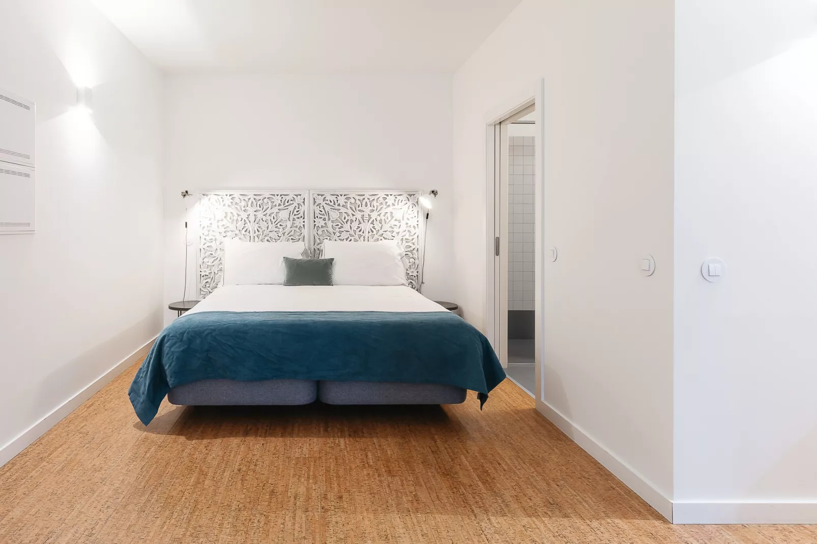 Cashmere Nightlife Studio 202