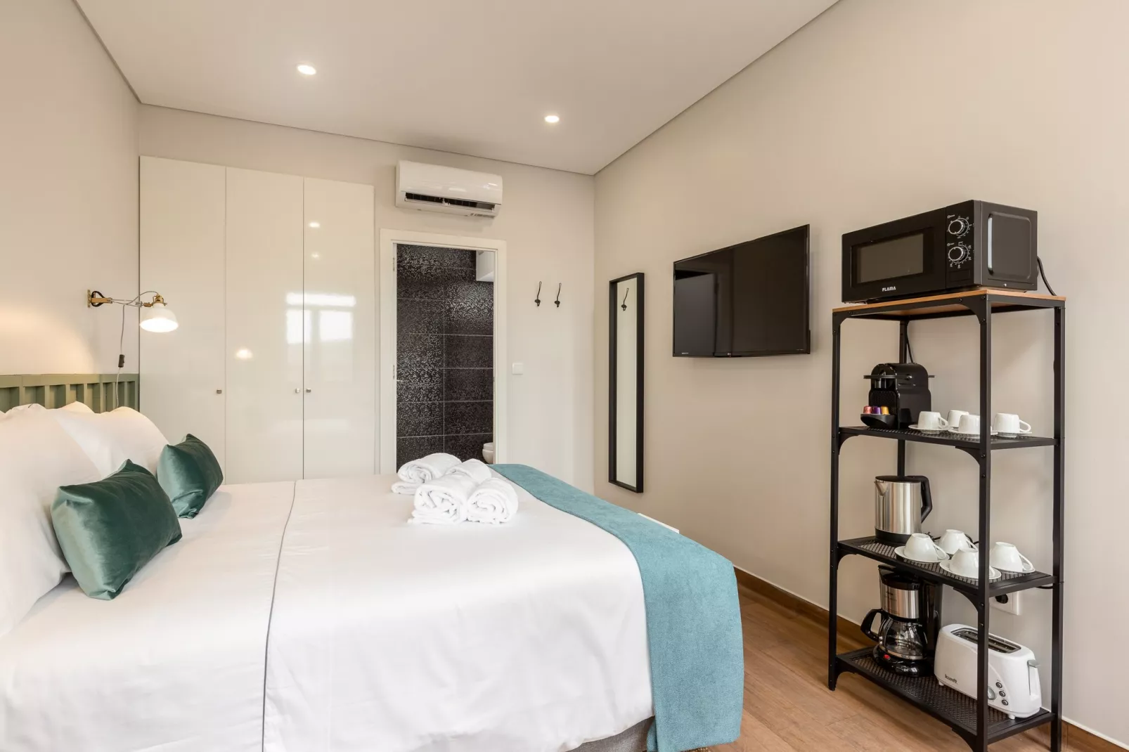Feel Porto Wine Essence II-Bedroom
