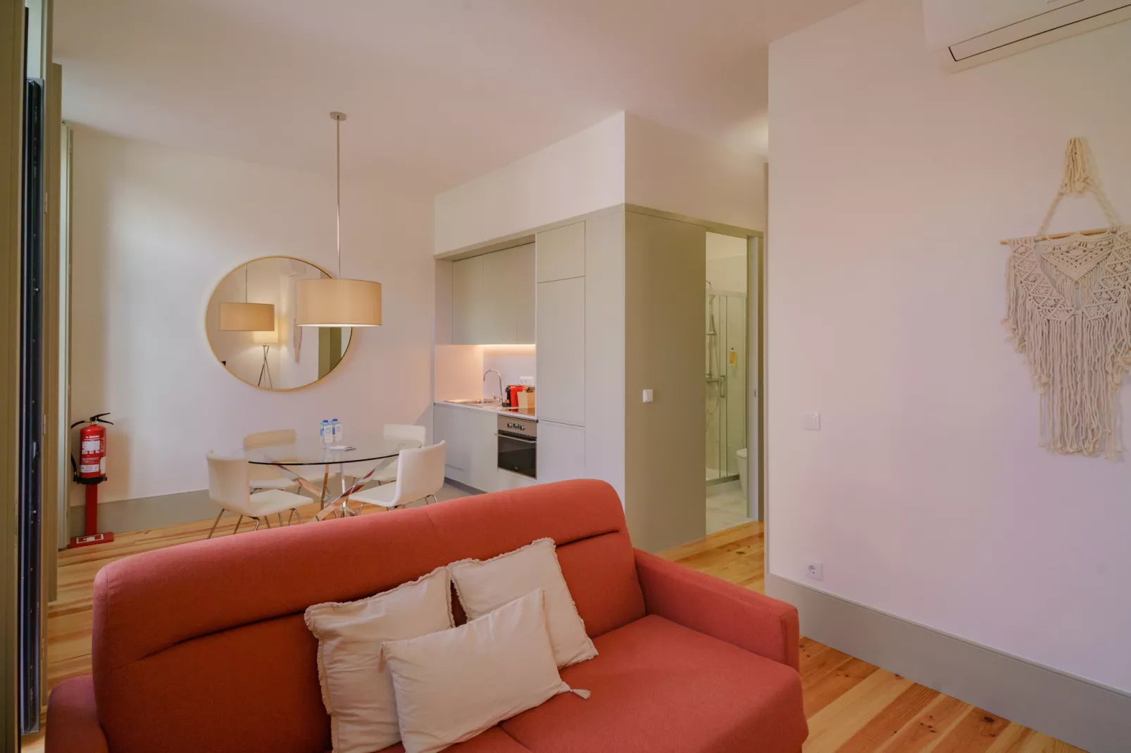 Feel Porto Matosinhos Ocean Flat II-Wohnzimmer