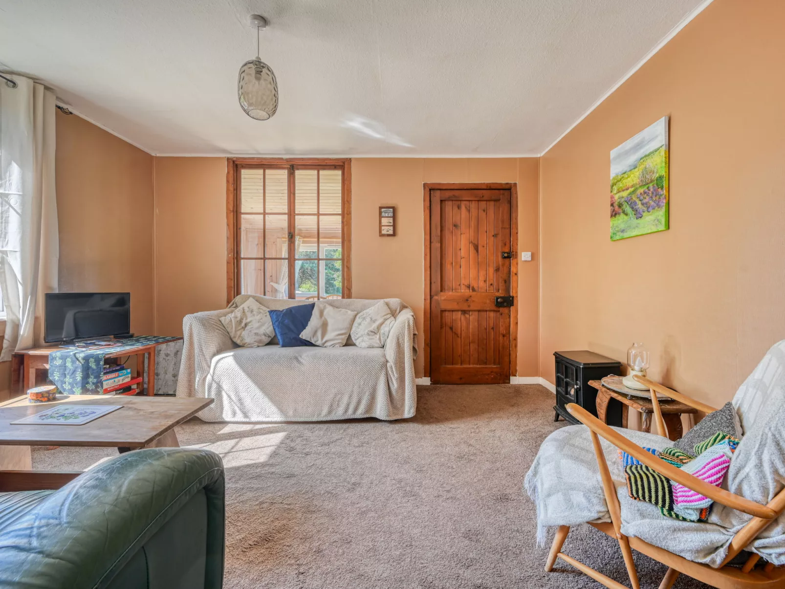 Rowan Chalet-Inside