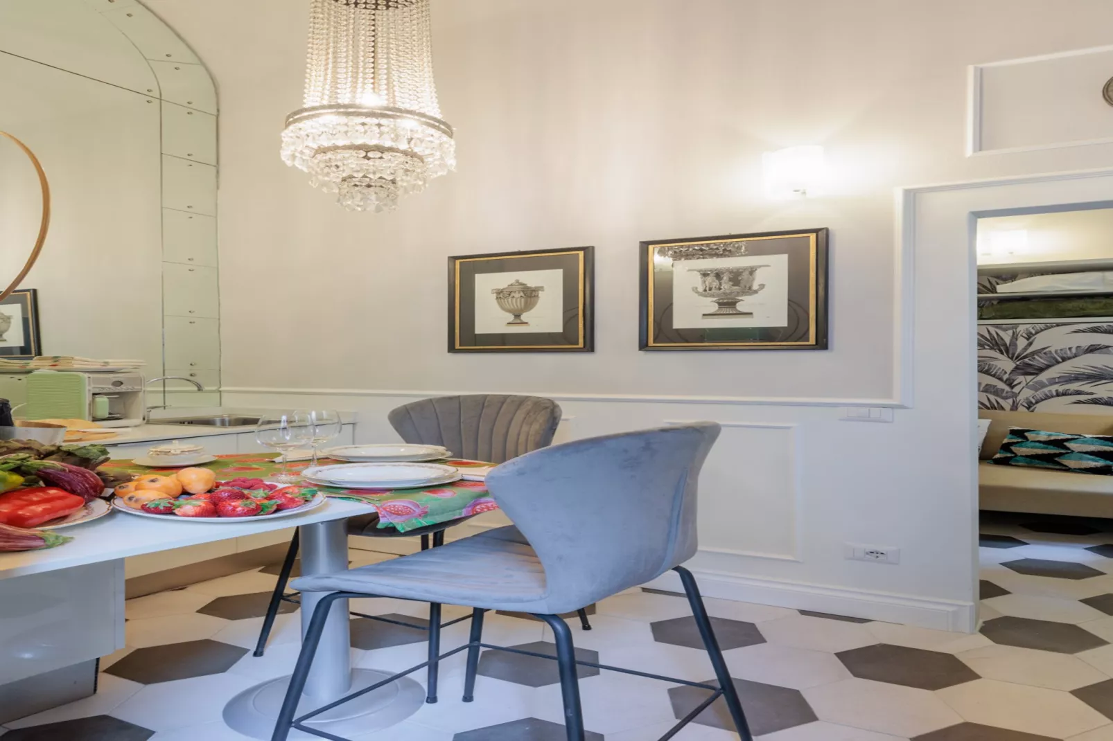 Busdraghi Studio,Stylish at Via Fillungo-Untagged