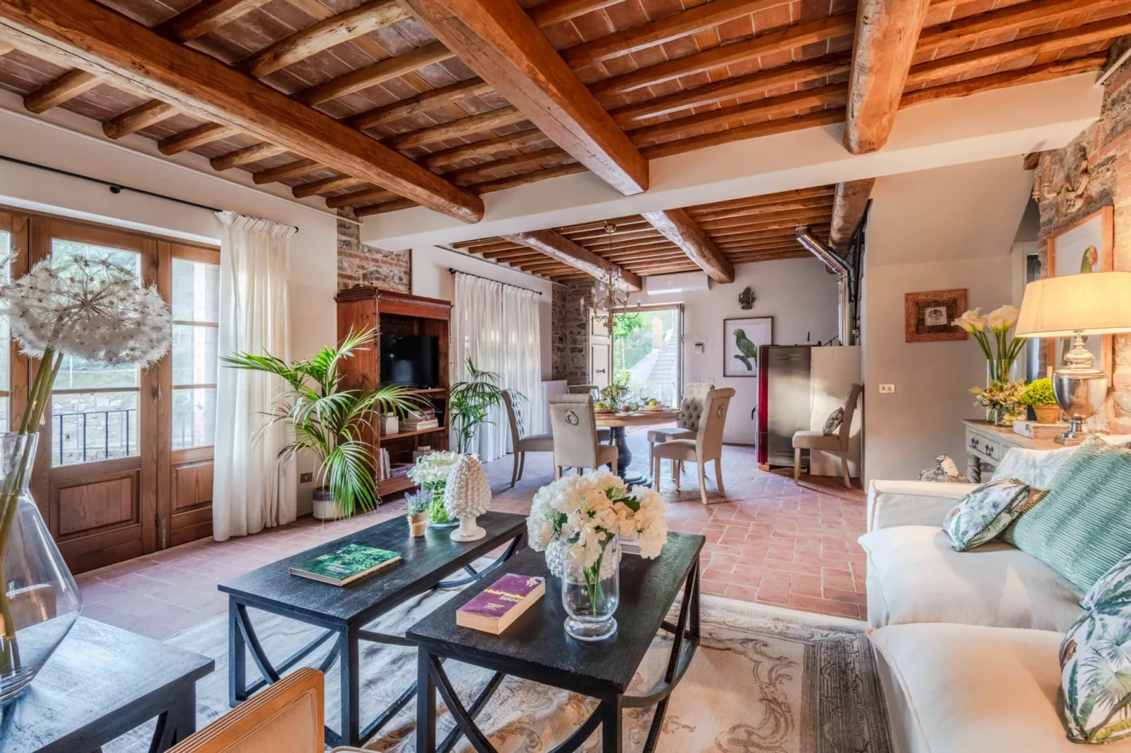 Valle del Sole Winery Farmhouse-Untagged