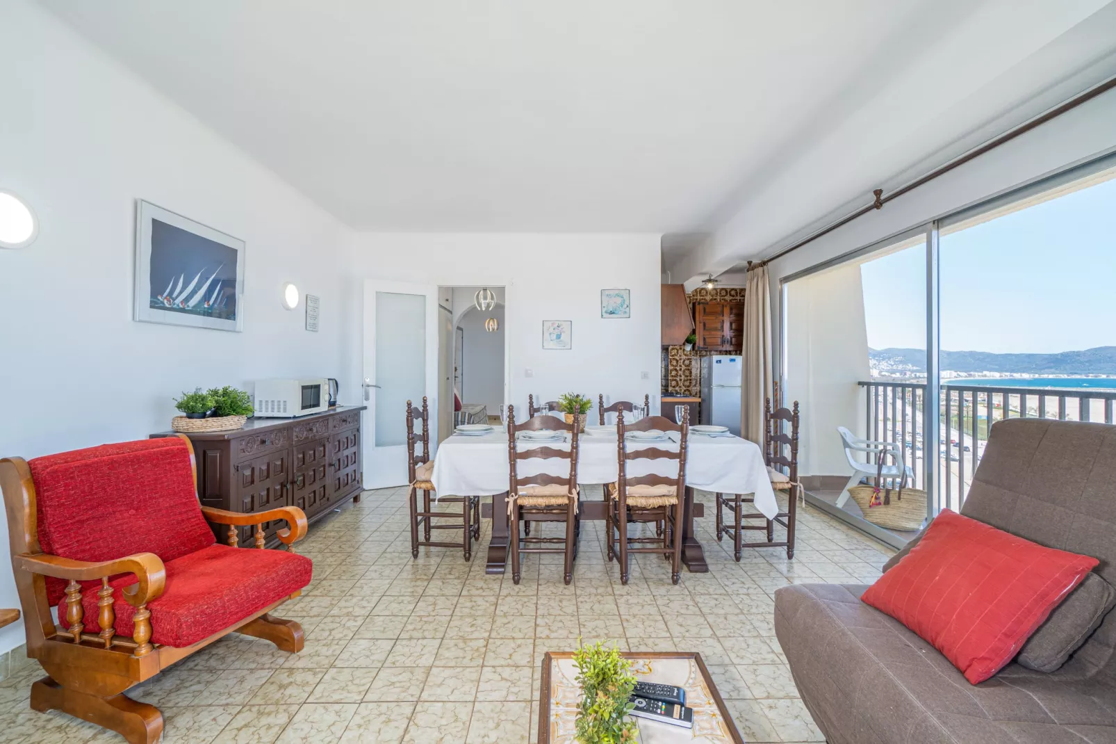 0030-CANIGO 8º D-Dining room