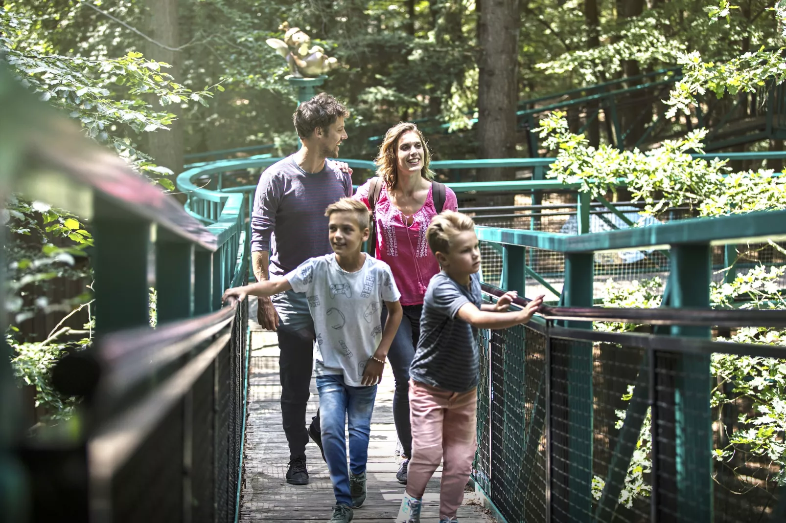De Saale Lifestyle-Areas within 1km in summer