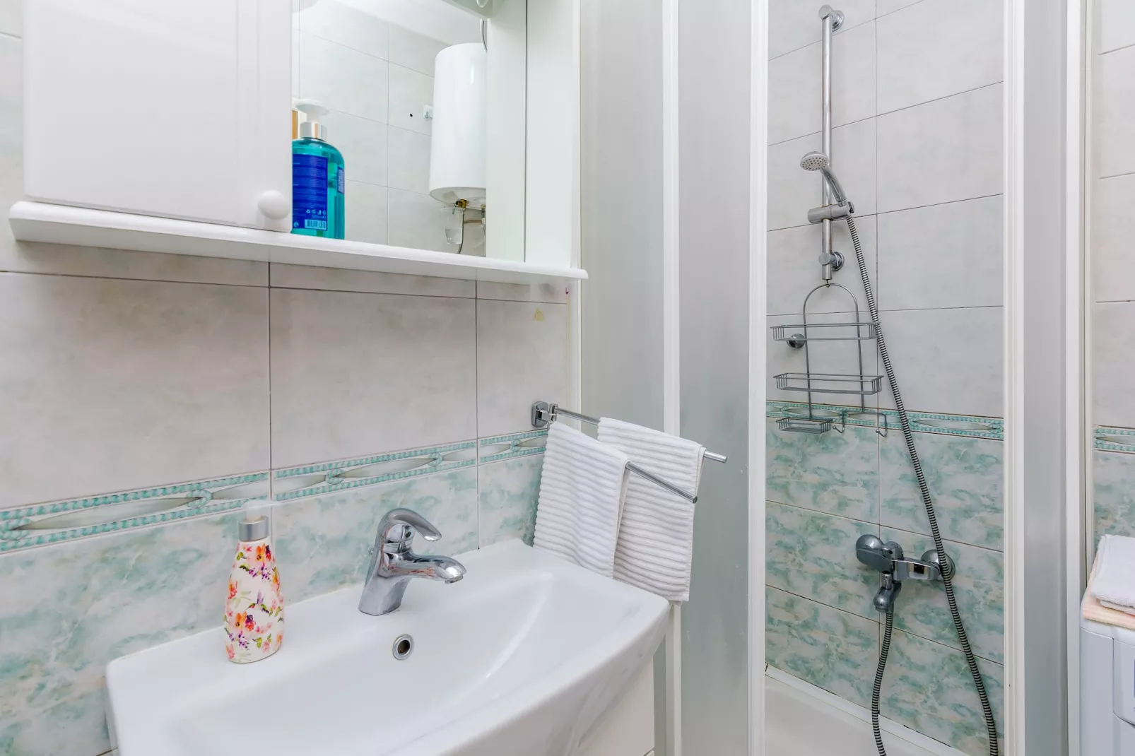 Apartments Captain - Superior One Bedroom Apartment with Terrace (3 Adults)-Badezimmer