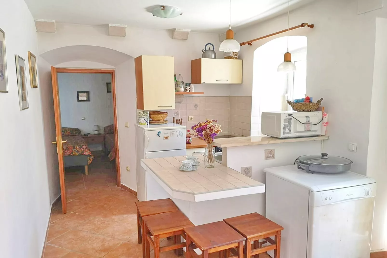 Olive's Apartment-Two Bedroom Apartment with Terrace-Küche