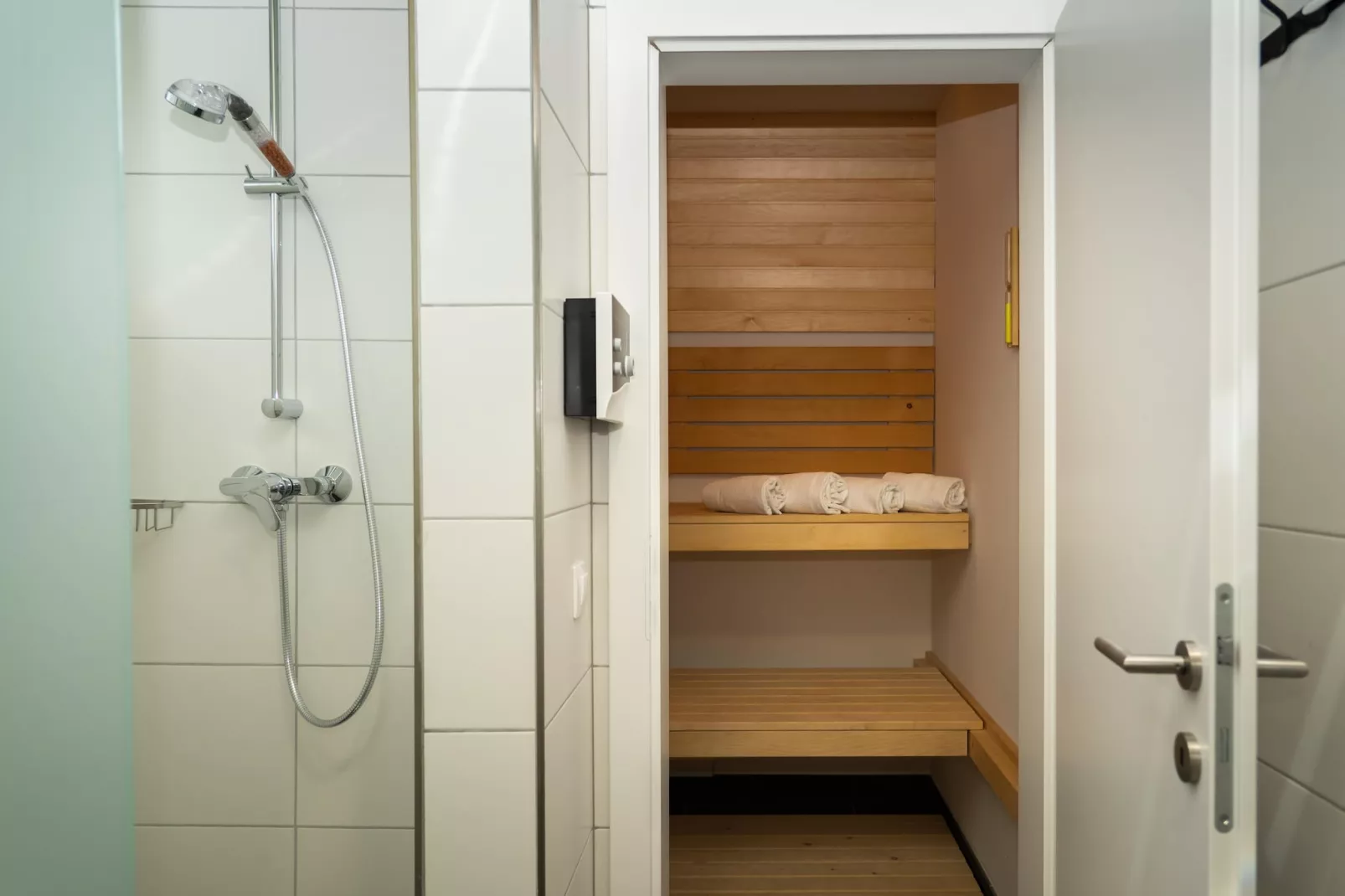 Chalet Almzeit-Bathroom