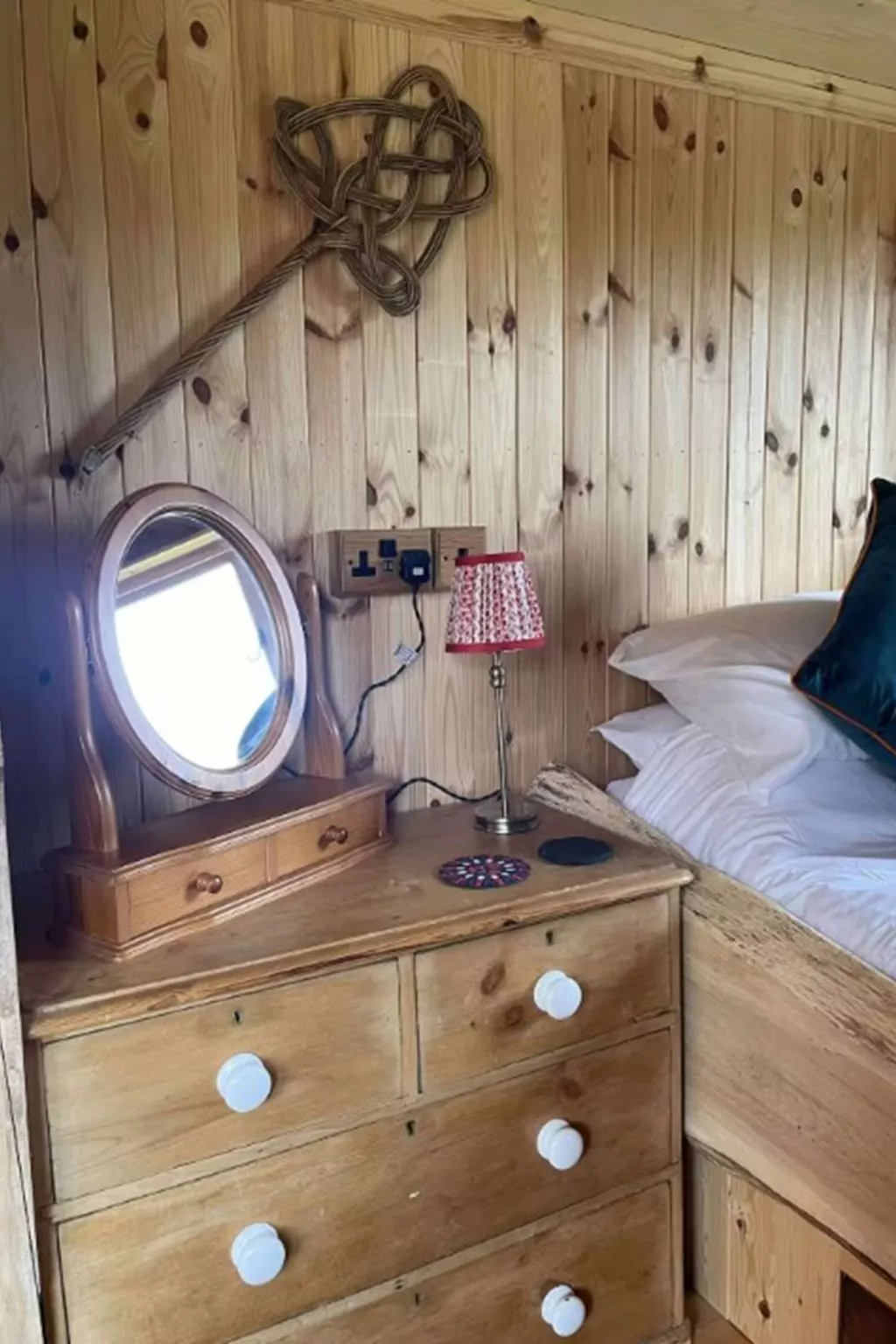 Shepherds Hut-Inside