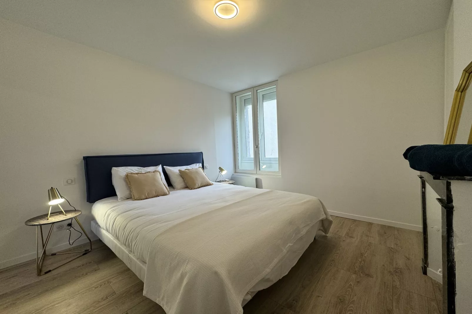 Les lys bleus - 4pers - Rêve au Mans-Bedroom