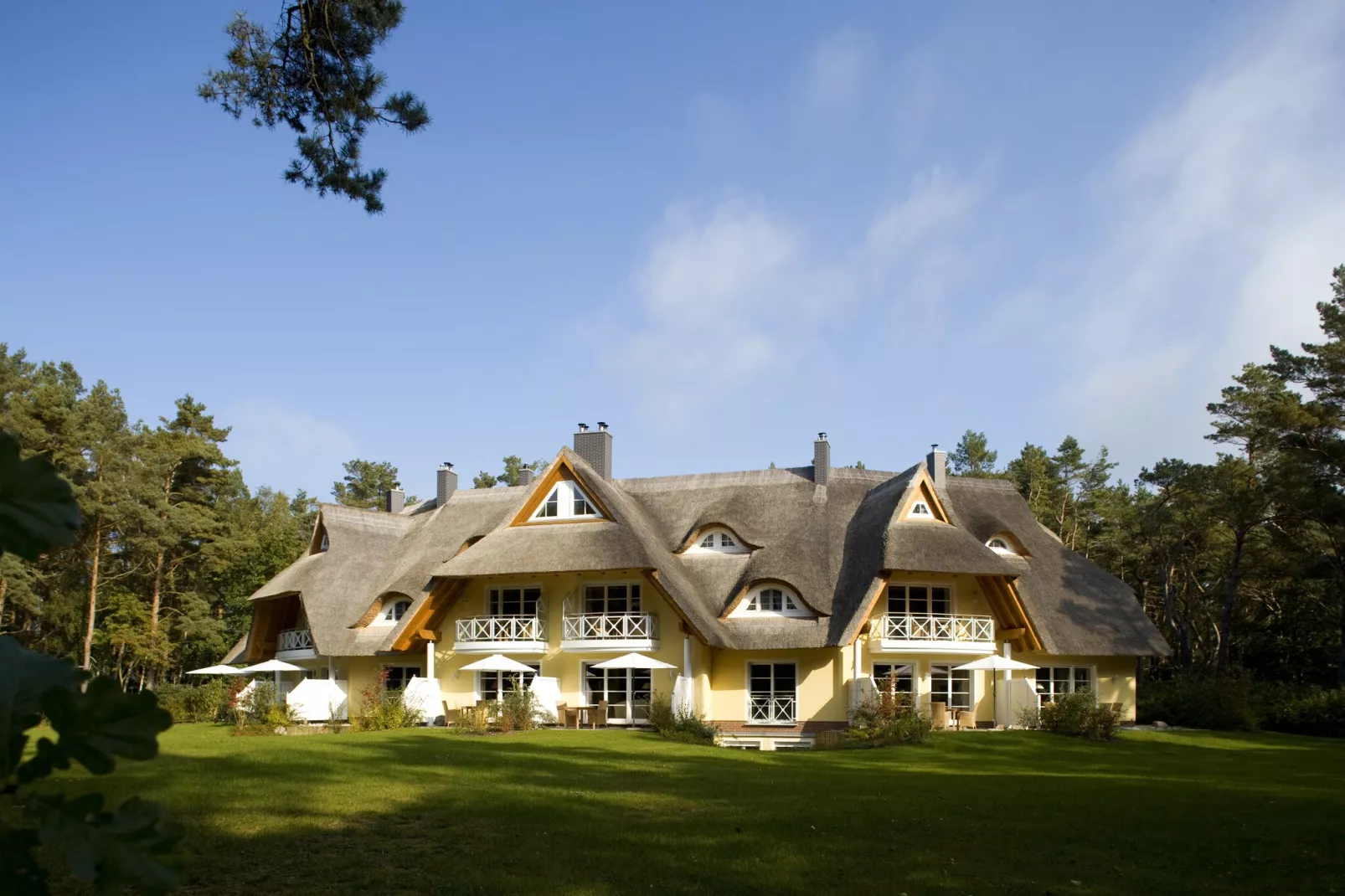 Haus Sonne - Maisonette Fewo - Strandhotel Fischland-Extérieur été