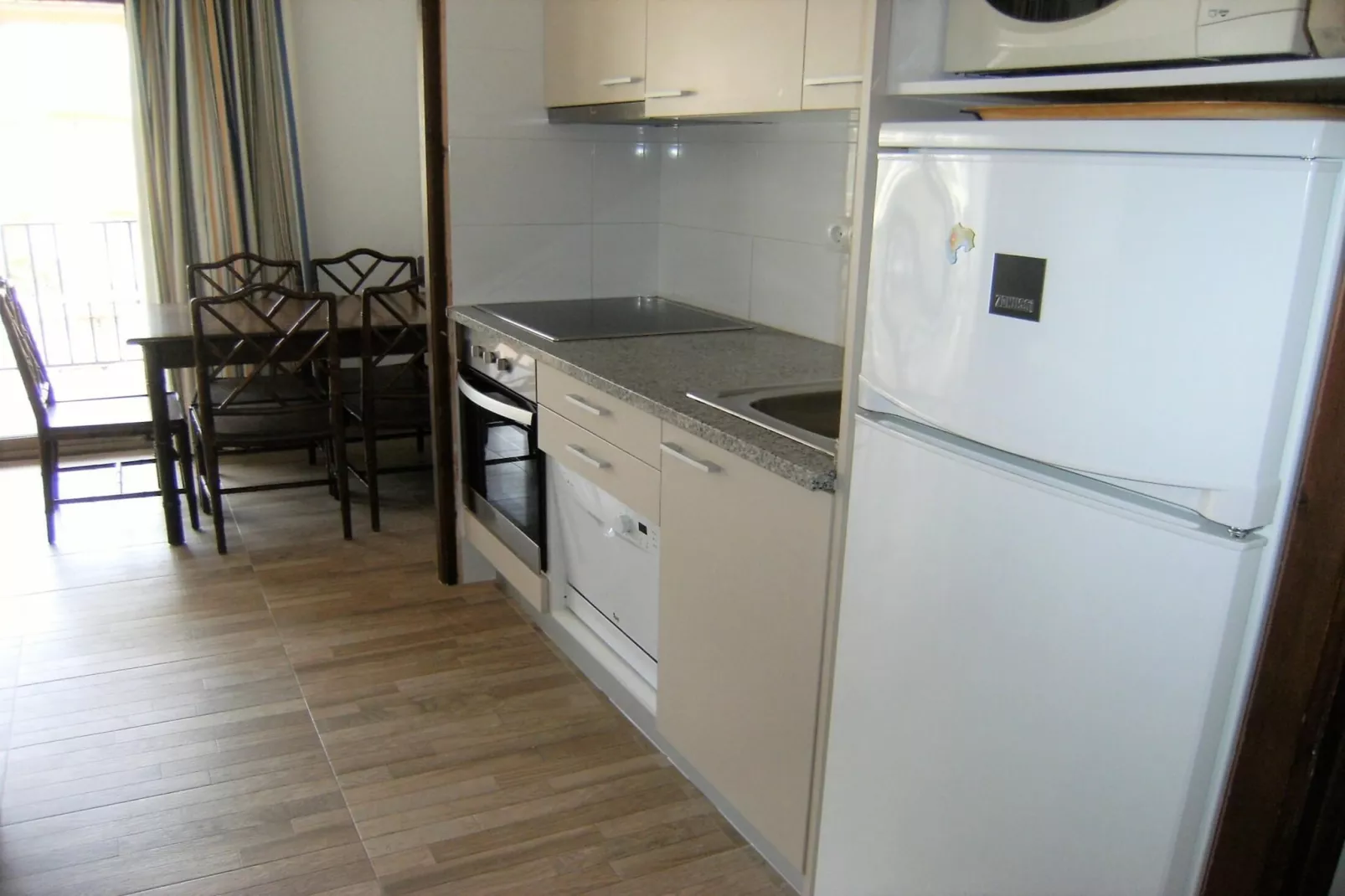 JADEMAR 138-C-Cuisine