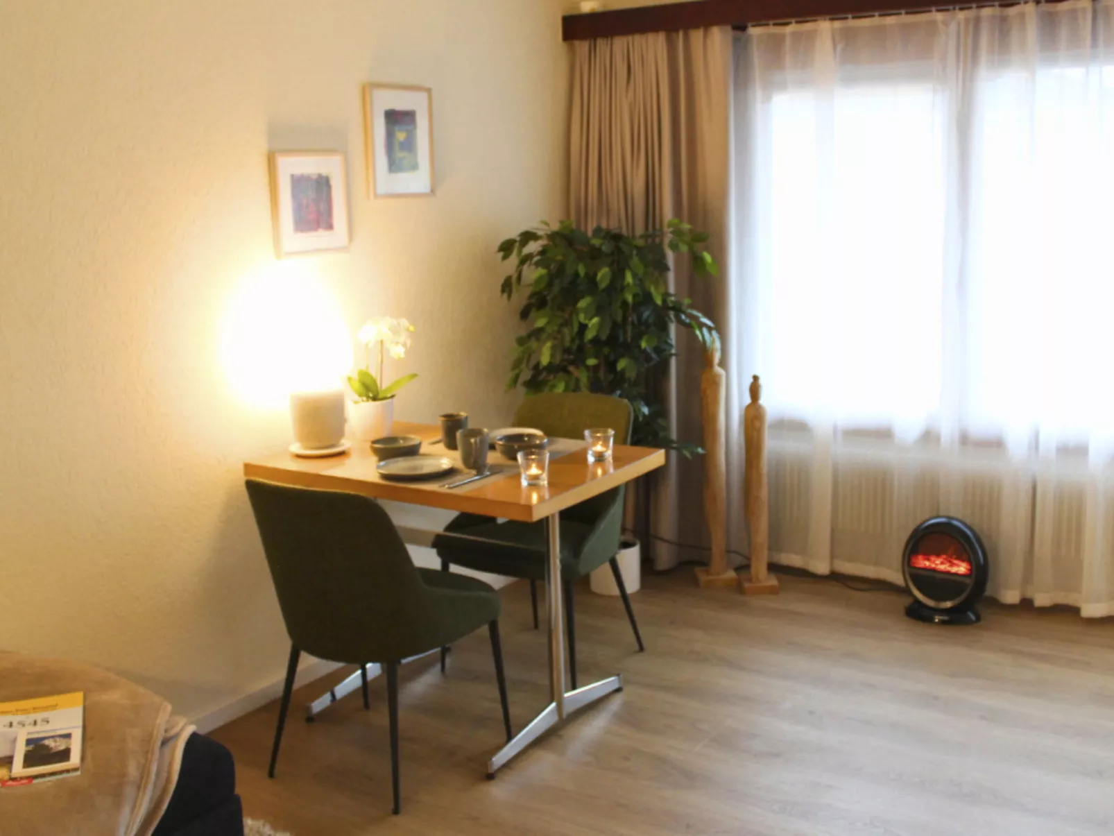 Cabane "Schöner Wohnen"-Drinnen