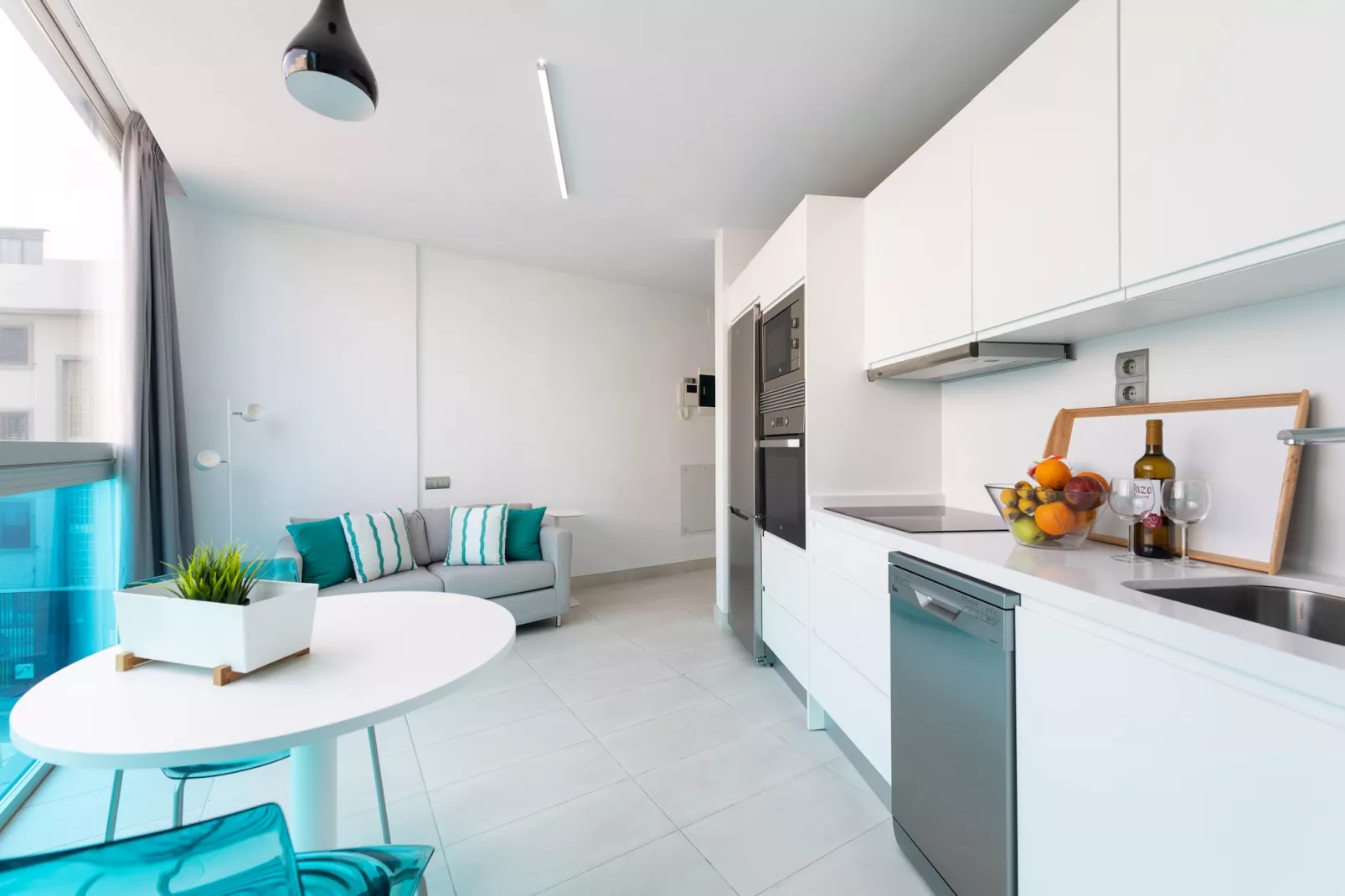 Edison Building 301 By CanariasGetaway-Kitchen