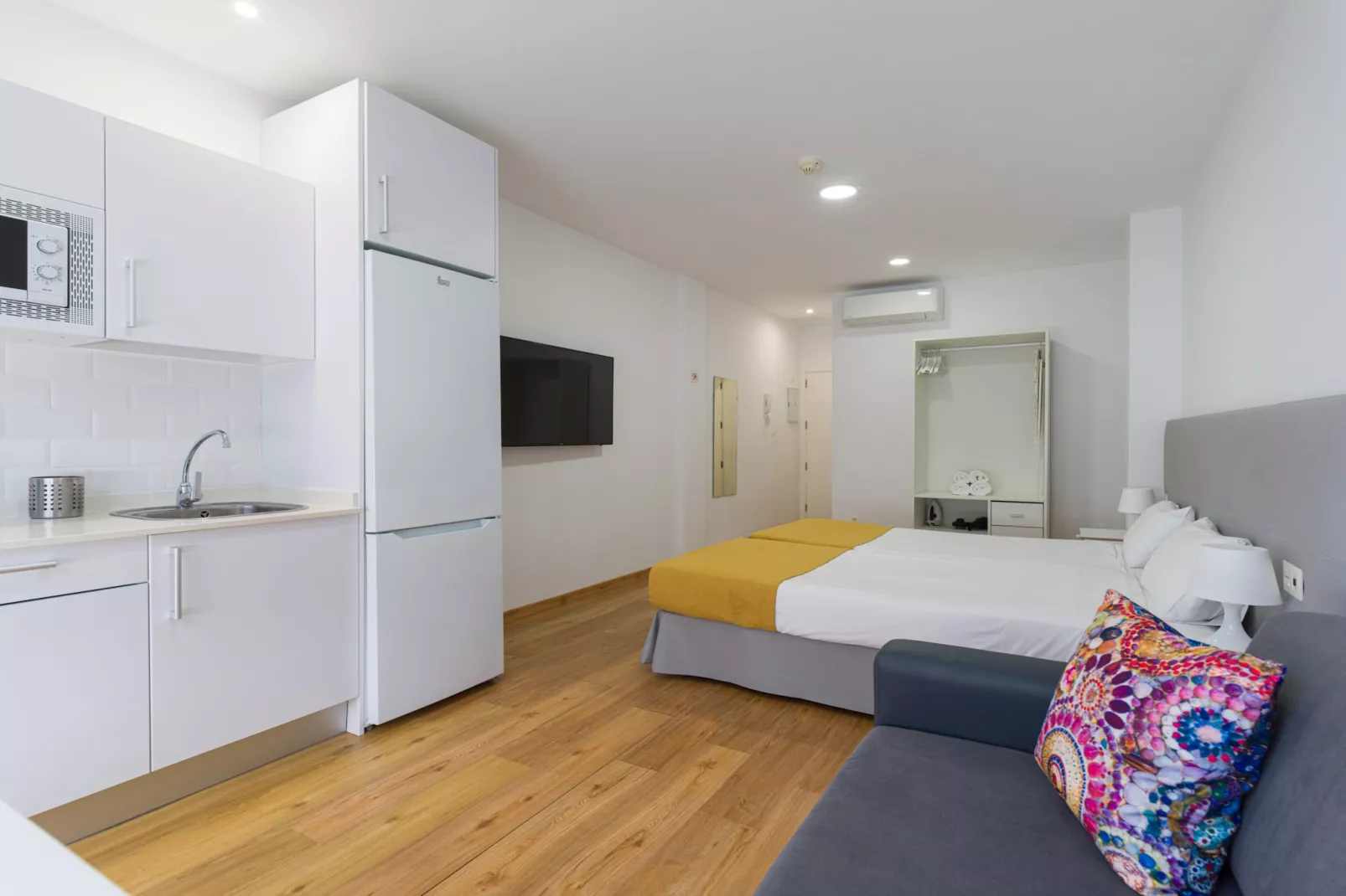 OK Las Canteras 5A by CanariasGetaway-Cuisine