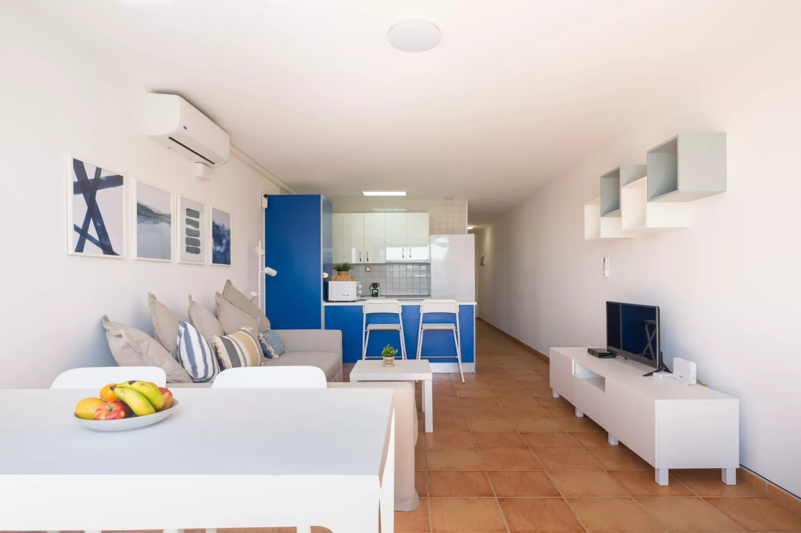 Ciaboga Front Line By CanariasGetaway-Salon