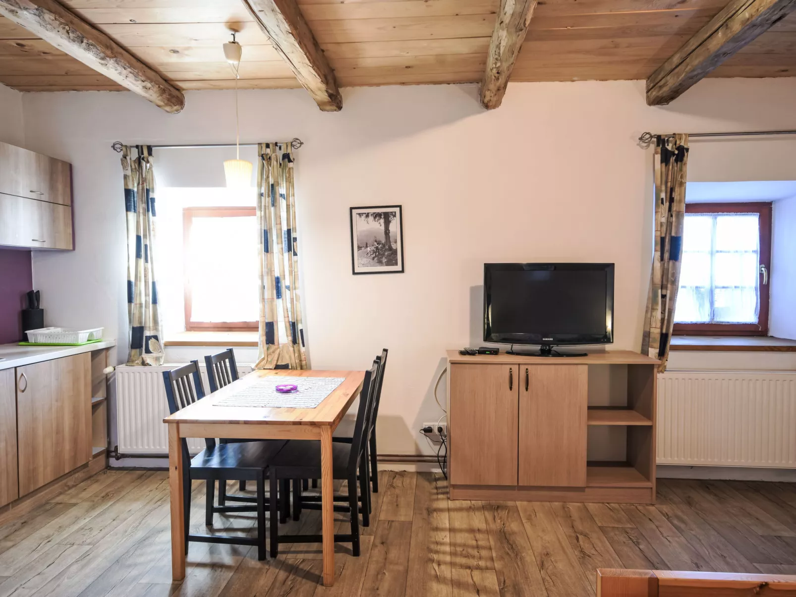 Comfort in Farmhouse-Inside