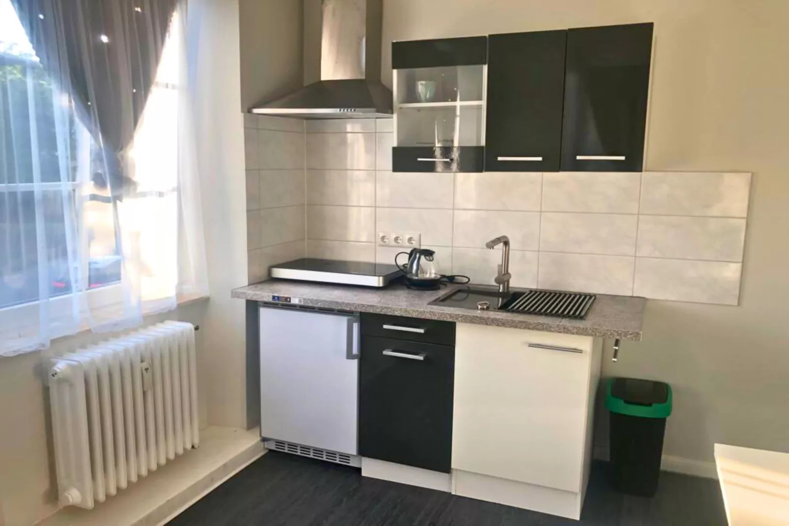 PH2 Apartment mit 2 Schlafzimmern Pellinger-Hof-Kitchen