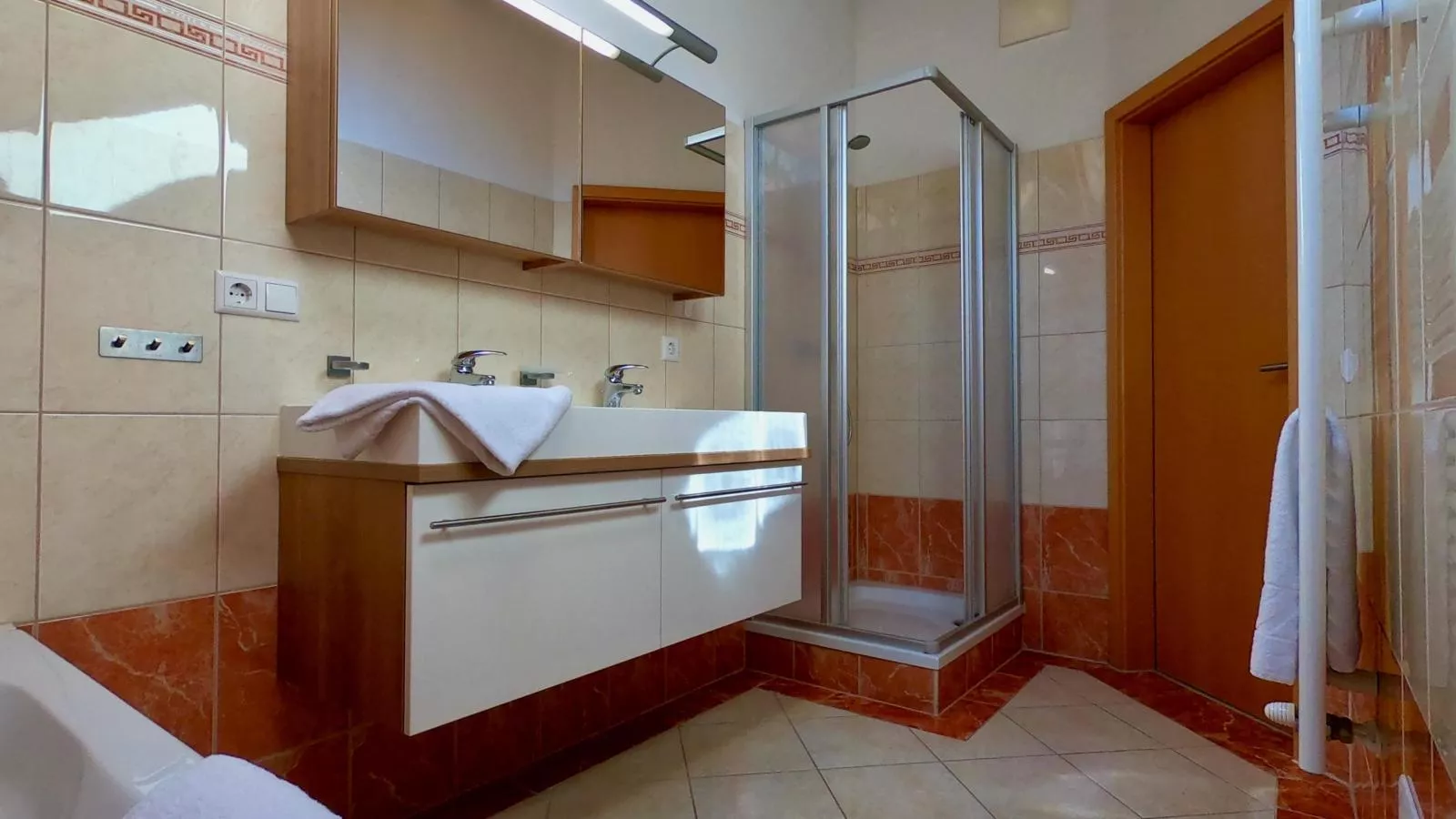 Casa Nostra-Bathroom