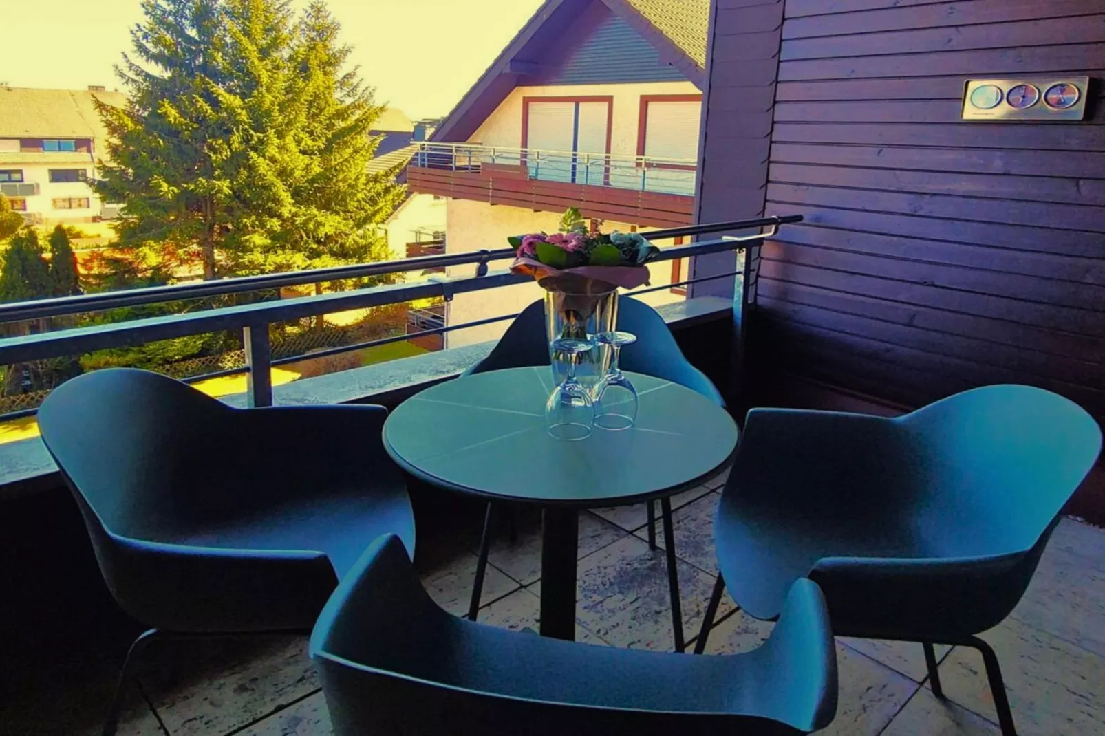 NI 21138 ist nicht mehr verfügbar-Terrassenbalkon