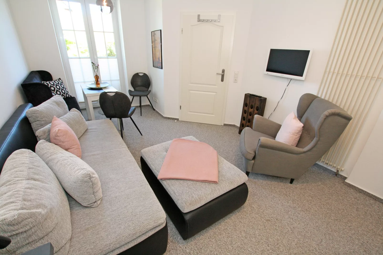 Appartement 2 P-Wohnzimmer