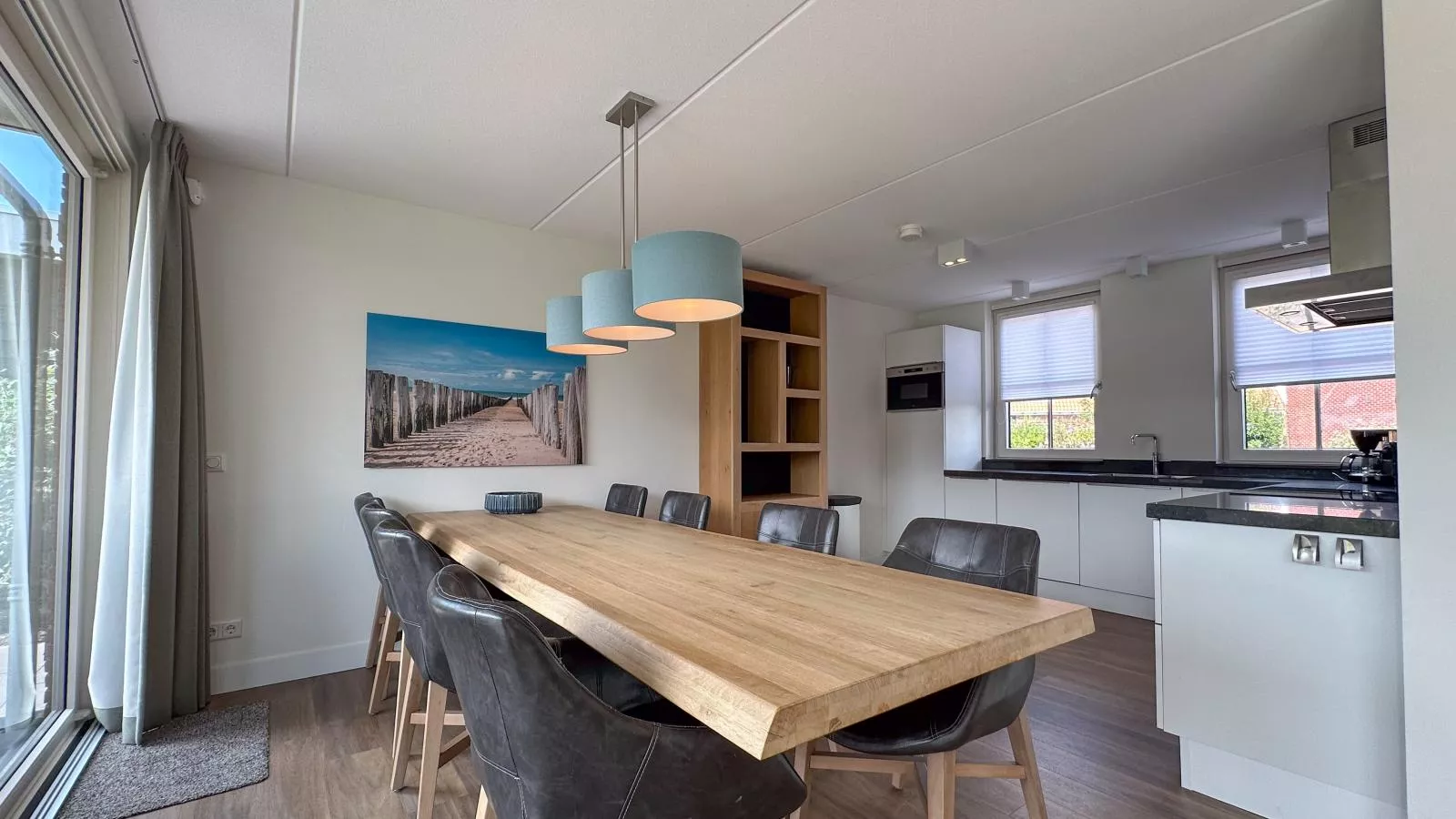 Coast and Calm 57-Dining room