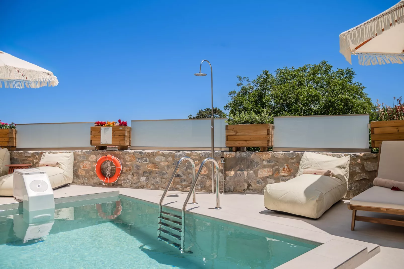 Casa Karinea-Schwimmbad
