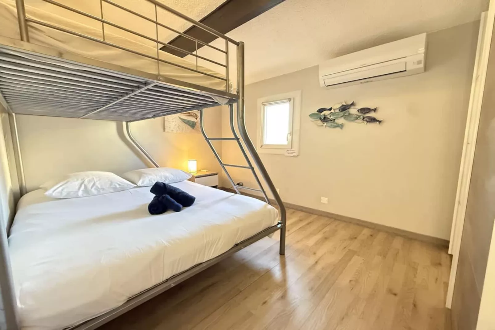 60 Maison avec terra-Chambre