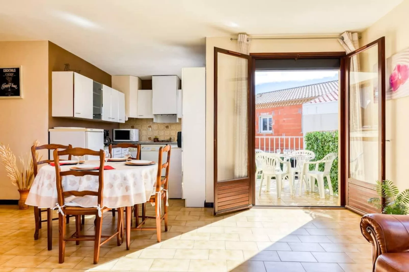 41 T2 spacieux et-Dining room