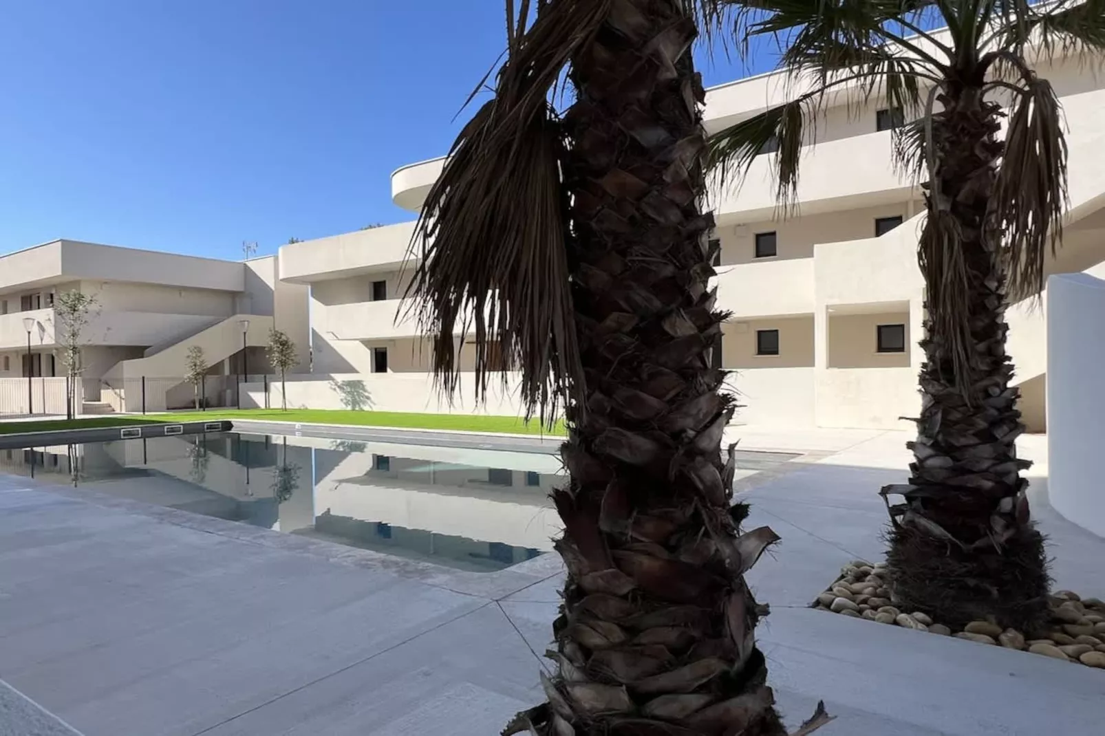 112 BLANC-Piscine