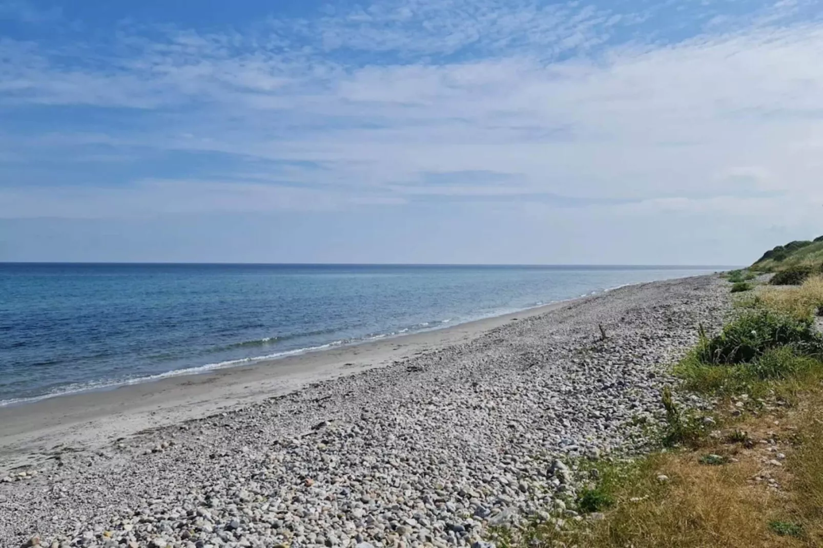 Luxury Oasis in Pot Strandby-By Traum-Water view