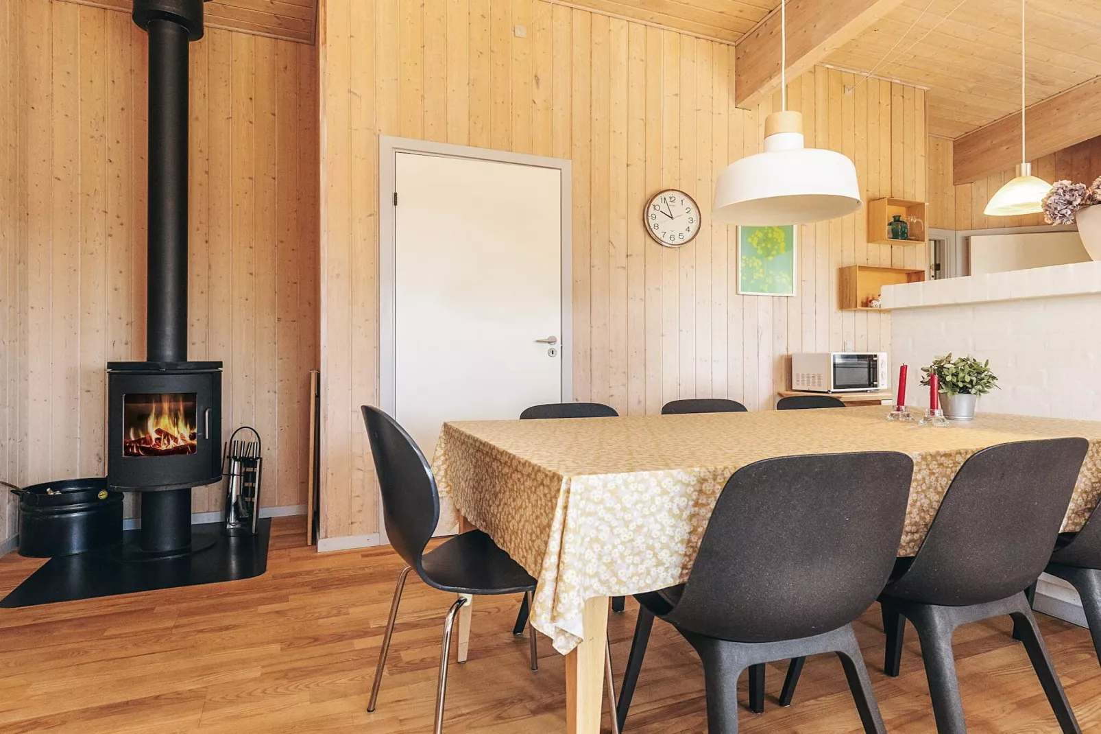 8 Personen Ferienhaus in Faaborg-By Traum-Innenbereich