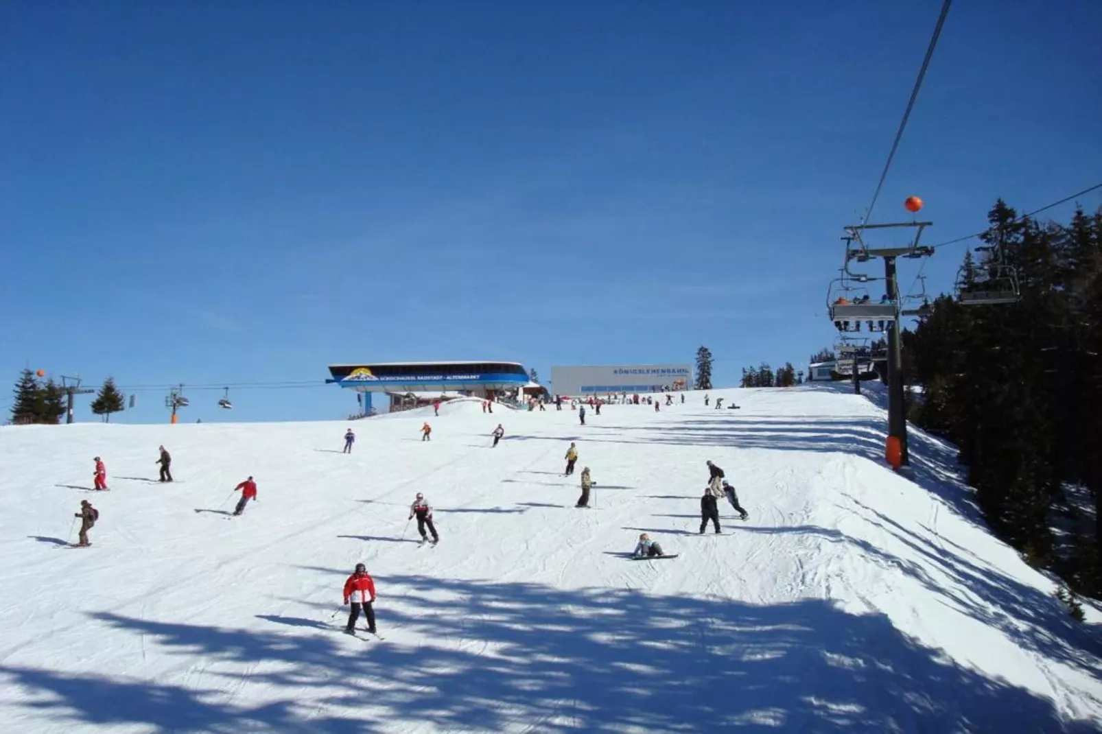 Heidi-Area within 20km in winter