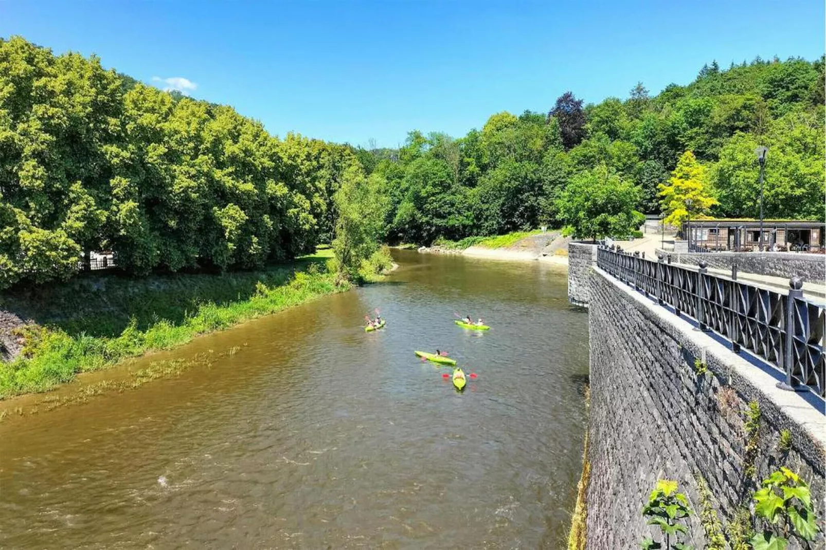 Nid des Amis-Areas within 20km in summer