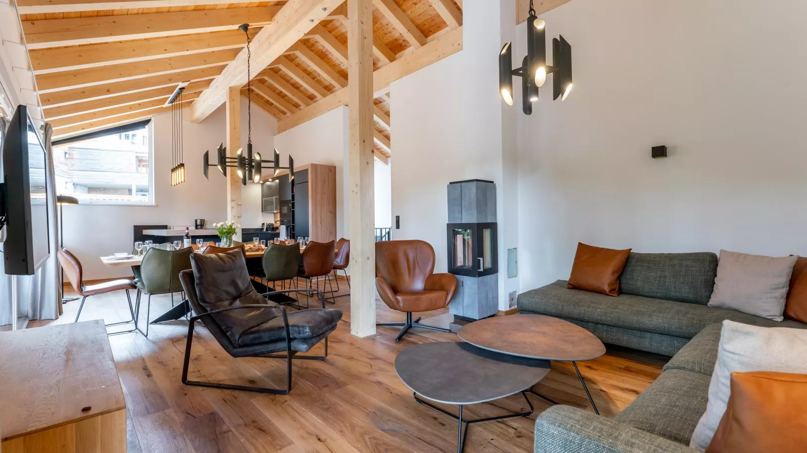 The Cosy Bear Lodge-Salon