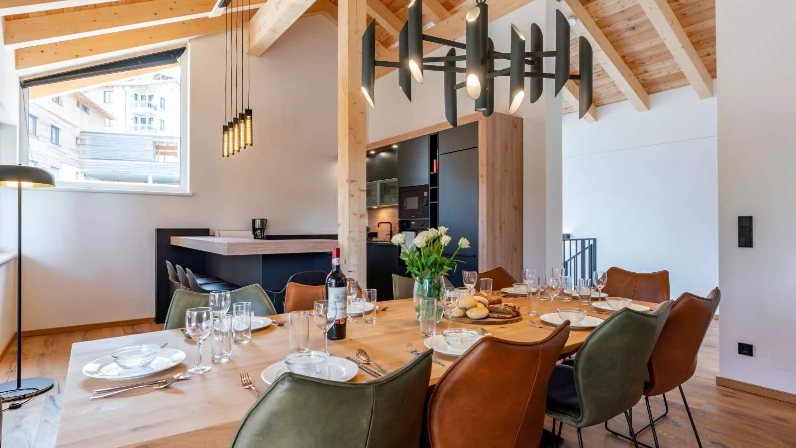 The Cosy Bear Lodge-Salle à manger