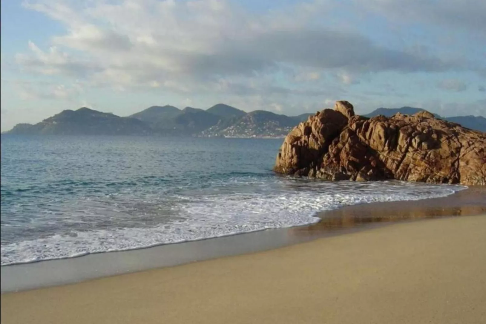 Vue mer-Zones été à 1 km