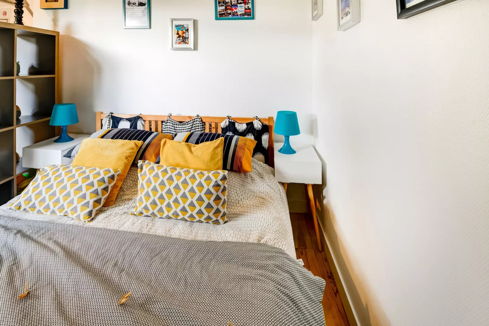 Le 45-Bedroom