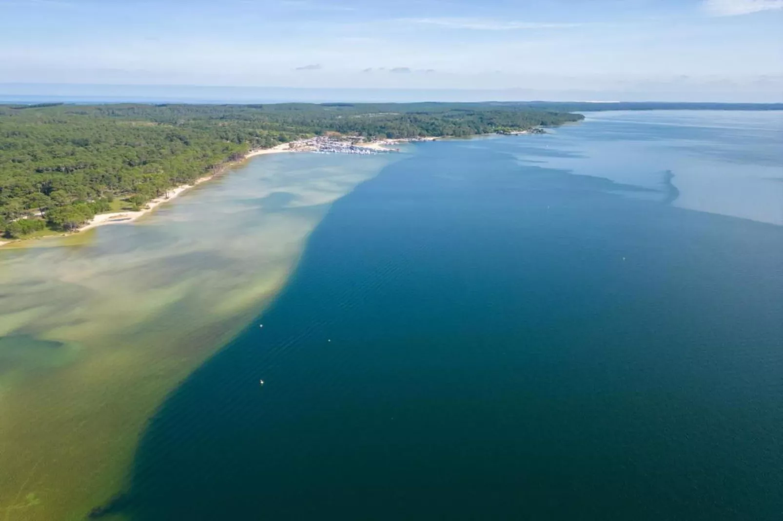 Le Domaine des Grands Lacs 1-Zones été à 5 km
