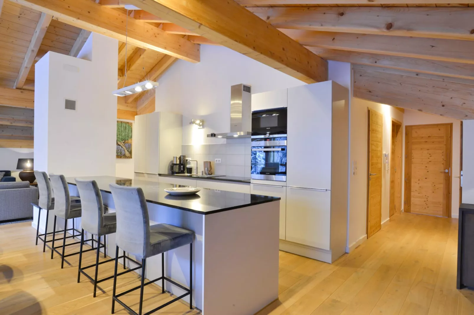 Penthouse 8p.-Küche