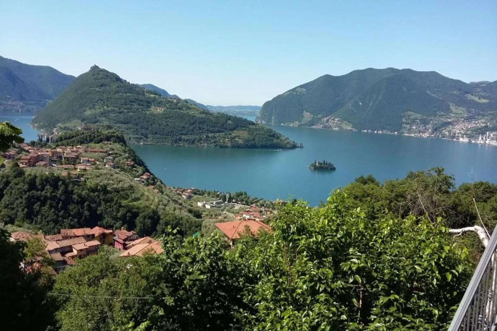 Bellavista-Areas within 20km in summer