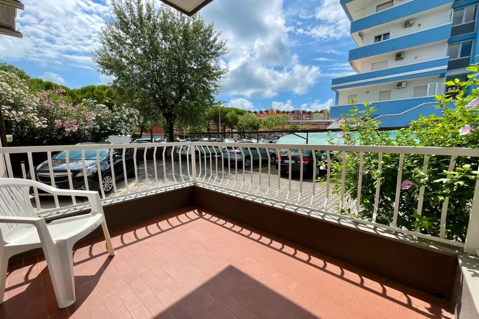 RAFFAELLO 1 int 3 tipo C  con piscina-Terrasse / balcon