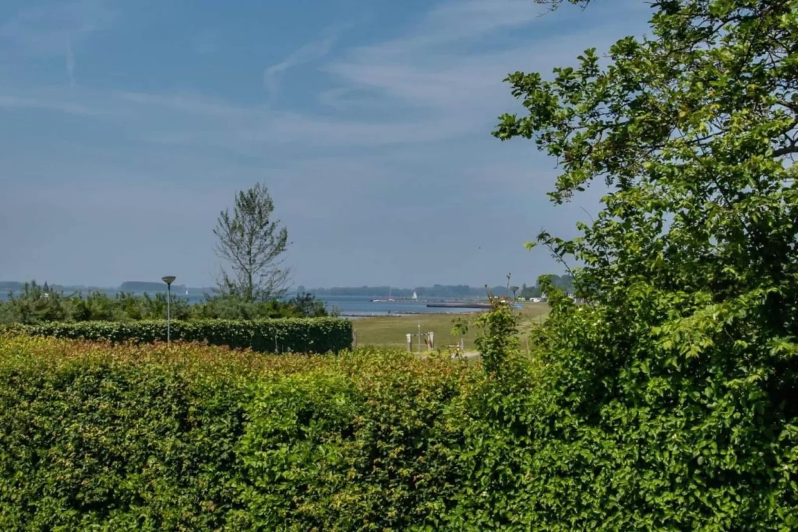 Dennenlaan 11-Areas within 20km in summer