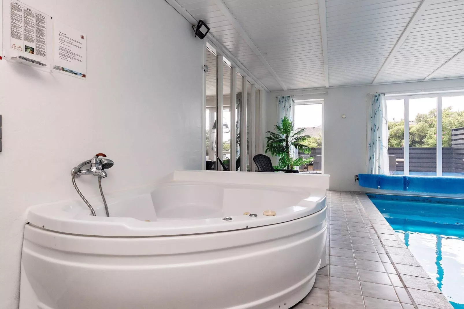 Retraite rénovée avec piscine -- By Traum Ferienwohnungen-Spa